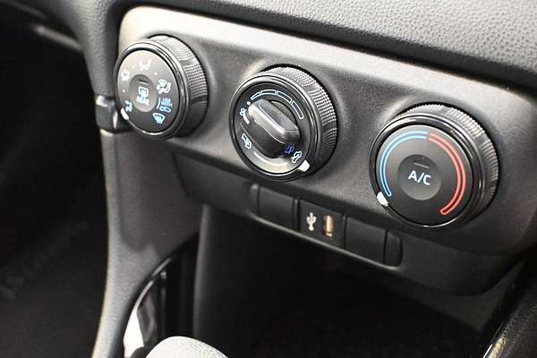 2022 Toyota Yaris Ascent Sport MXPA10R