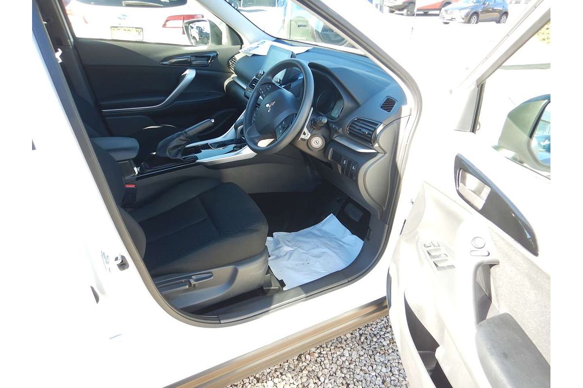 2023 Mitsubishi Eclipse Cross ES YB