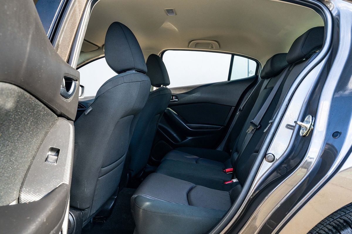 2015 Mazda 3 Sp25 2.5P/6At/Ha/5Dr