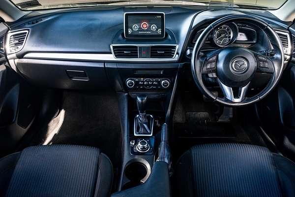 2015 Mazda 3 Sp25 2.5P/6At/Ha/5Dr