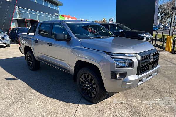 2025 Mitsubishi Triton GLX-R MV 4X4