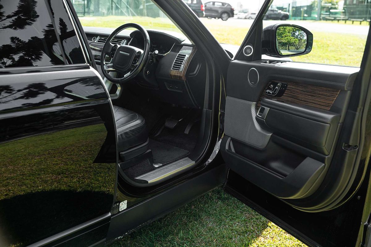 2018 Land Rover Range Rover TDV6 Vogue L405