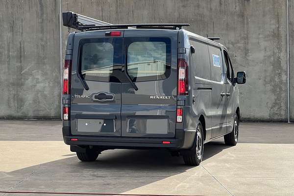 2025 Renault Trafic Premium, Road Yacht Free Camp