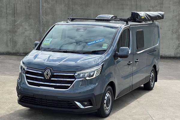2025 Renault Trafic Premium, Road Yacht Free Camp