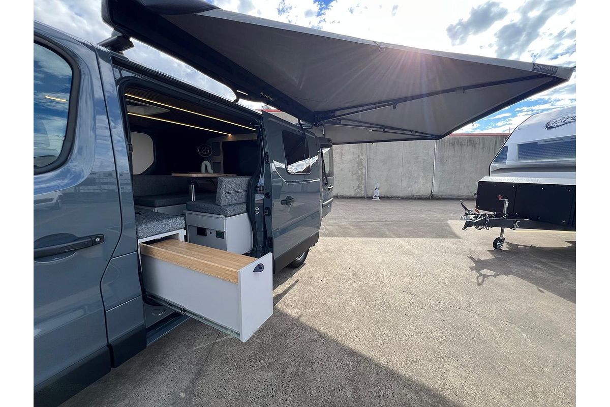 2025 Renault Trafic Premium, Road Yacht Free Camp