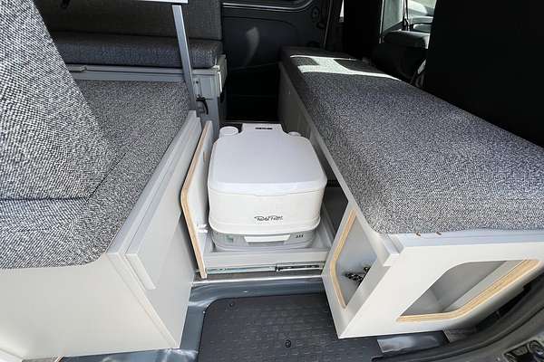 2025 Renault Trafic Premium, Road Yacht Free Camp