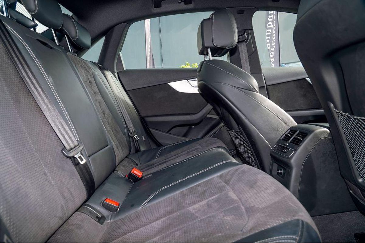 2018 Audi A4 40 TFSI S line B9