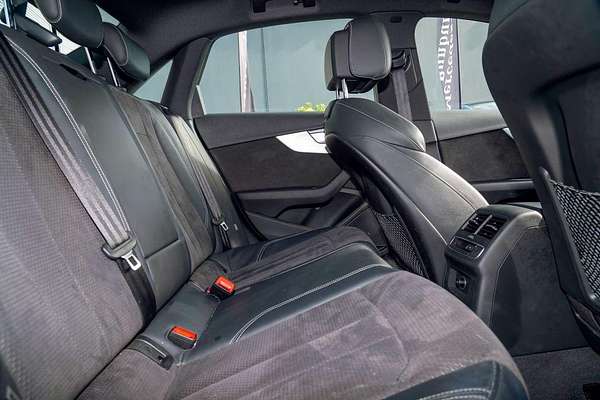 2018 Audi A4 40 TFSI S line B9