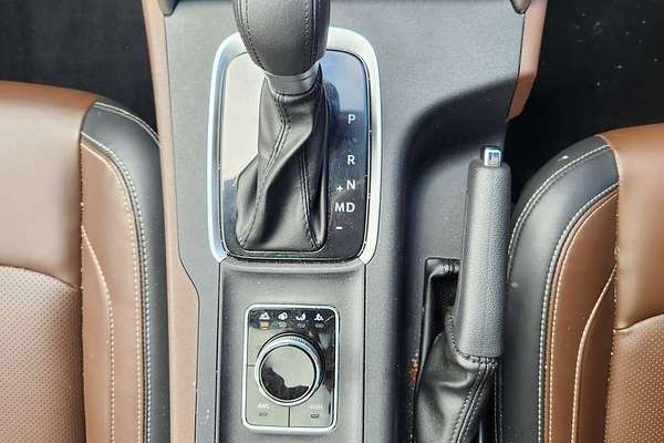 2023 Mahindra Scorpio Z8