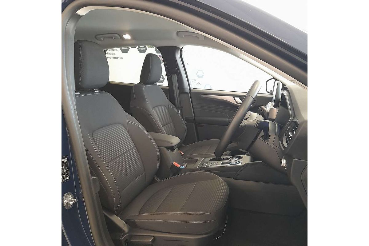 2022 Ford Escape ZH