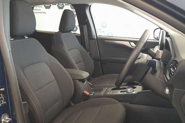 2022 Ford Escape ZH