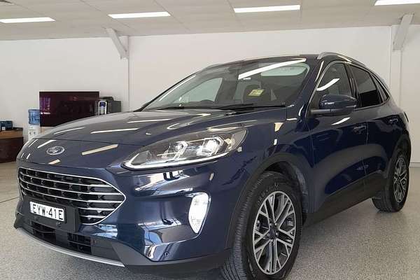 2022 Ford Escape ZH