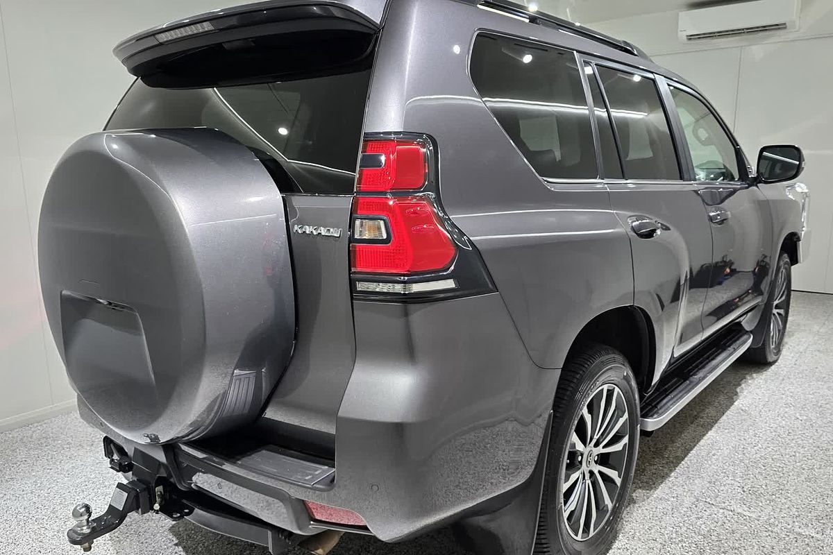 2022 Toyota Landcruiser Prado Kakadu GDJ150R