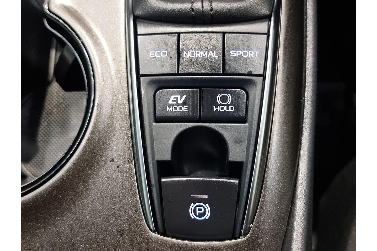 2022 Toyota Camry Ascent AXVH70R