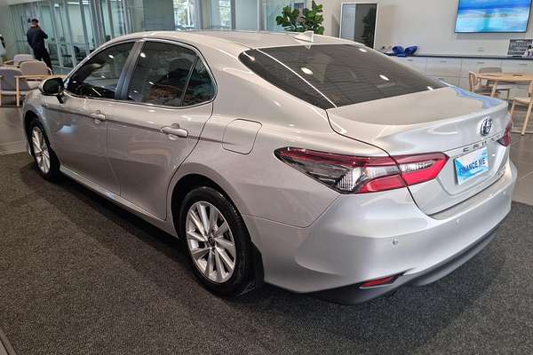 2022 Toyota Camry Ascent AXVH70R