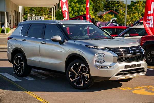 2025 Mitsubishi Outlander PHEV Aspire ZM