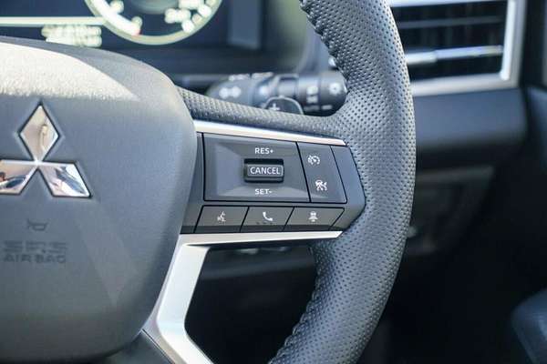 2025 Mitsubishi Outlander PHEV Aspire ZM