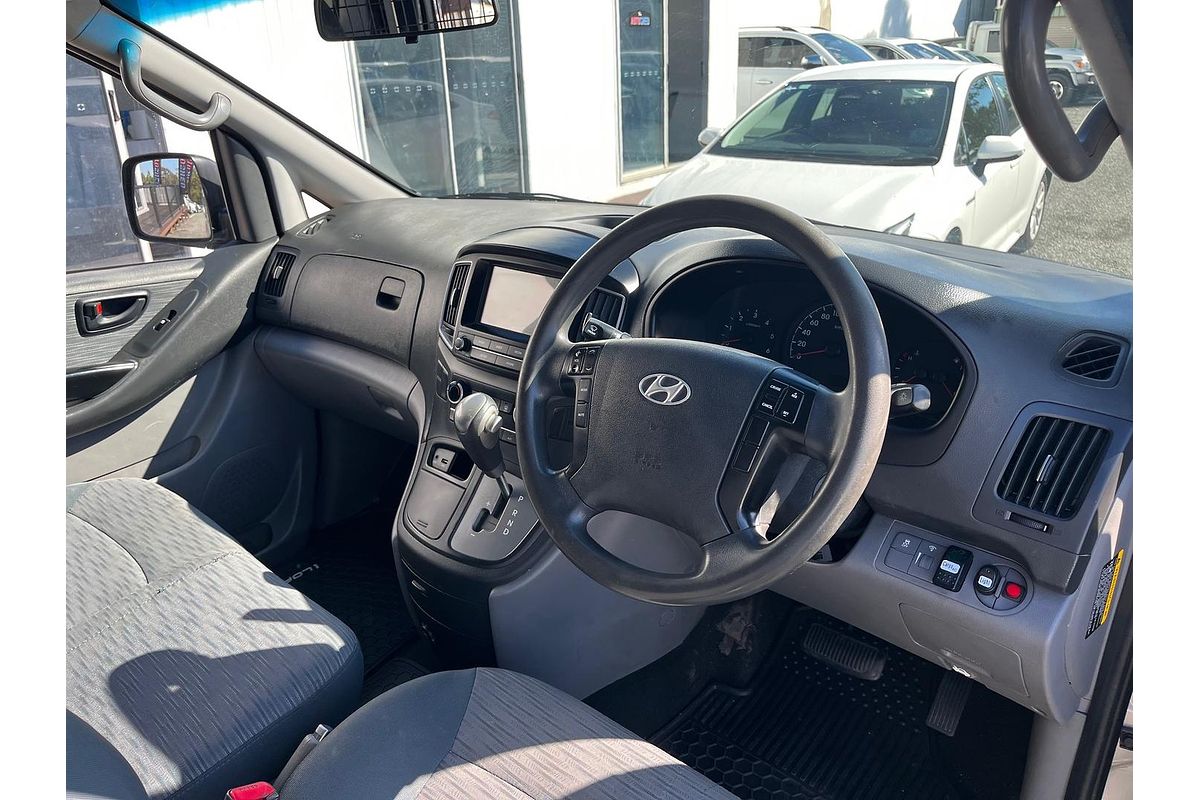 2016 Hyundai iLoad TQ3-V Series II
