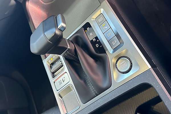 2025 Kia Tasman SX TK 4X4