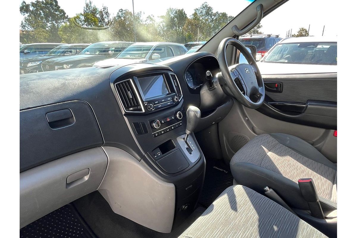 2016 Hyundai iLoad TQ3-V Series II