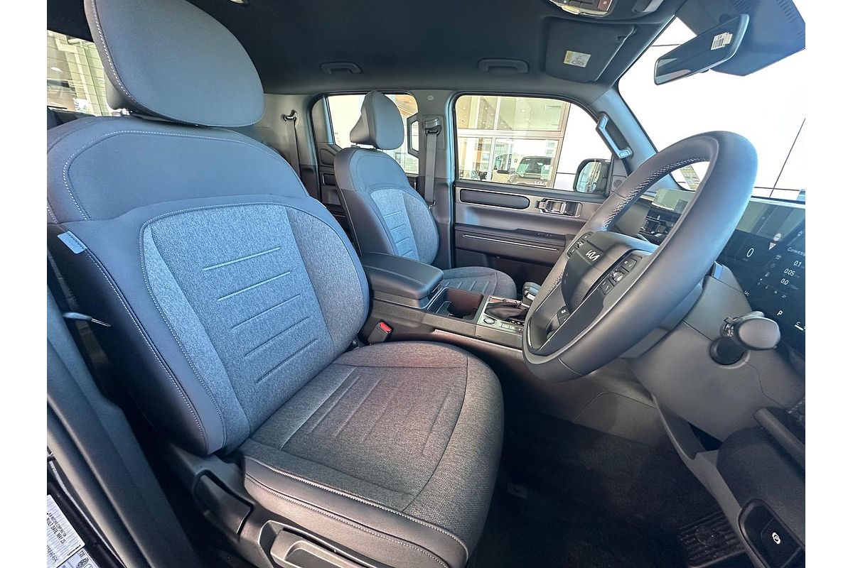 2025 Kia Tasman SX TK 4X4