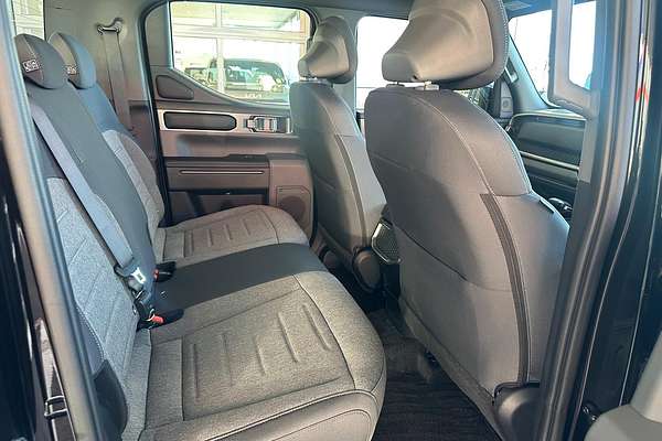 2025 Kia Tasman SX TK 4X4