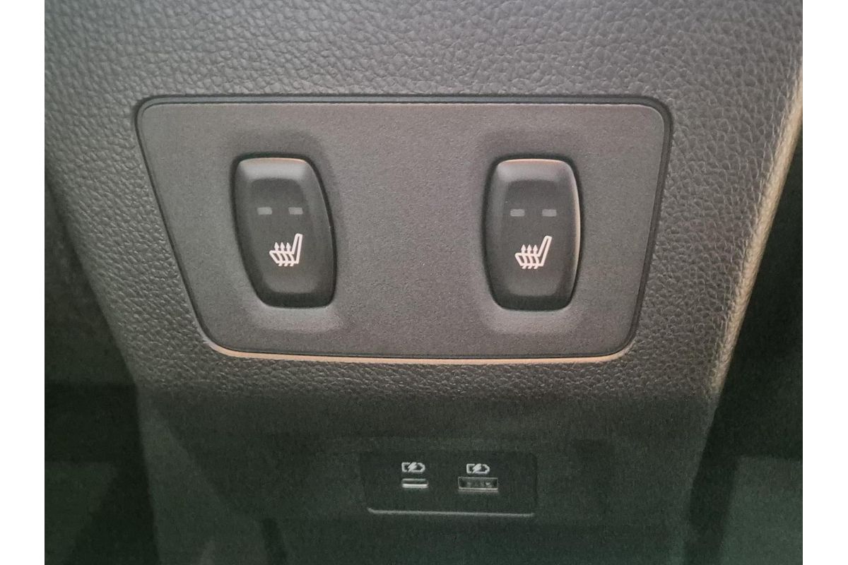 2024 Mitsubishi Eclipse Cross Exceed YB
