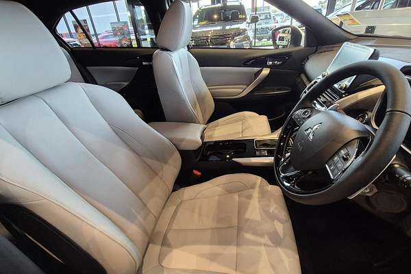 2024 Mitsubishi Eclipse Cross Exceed YB