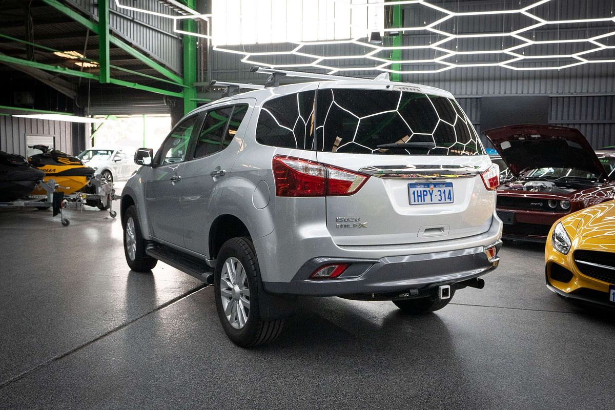 2017 Isuzu MU-X LS-U