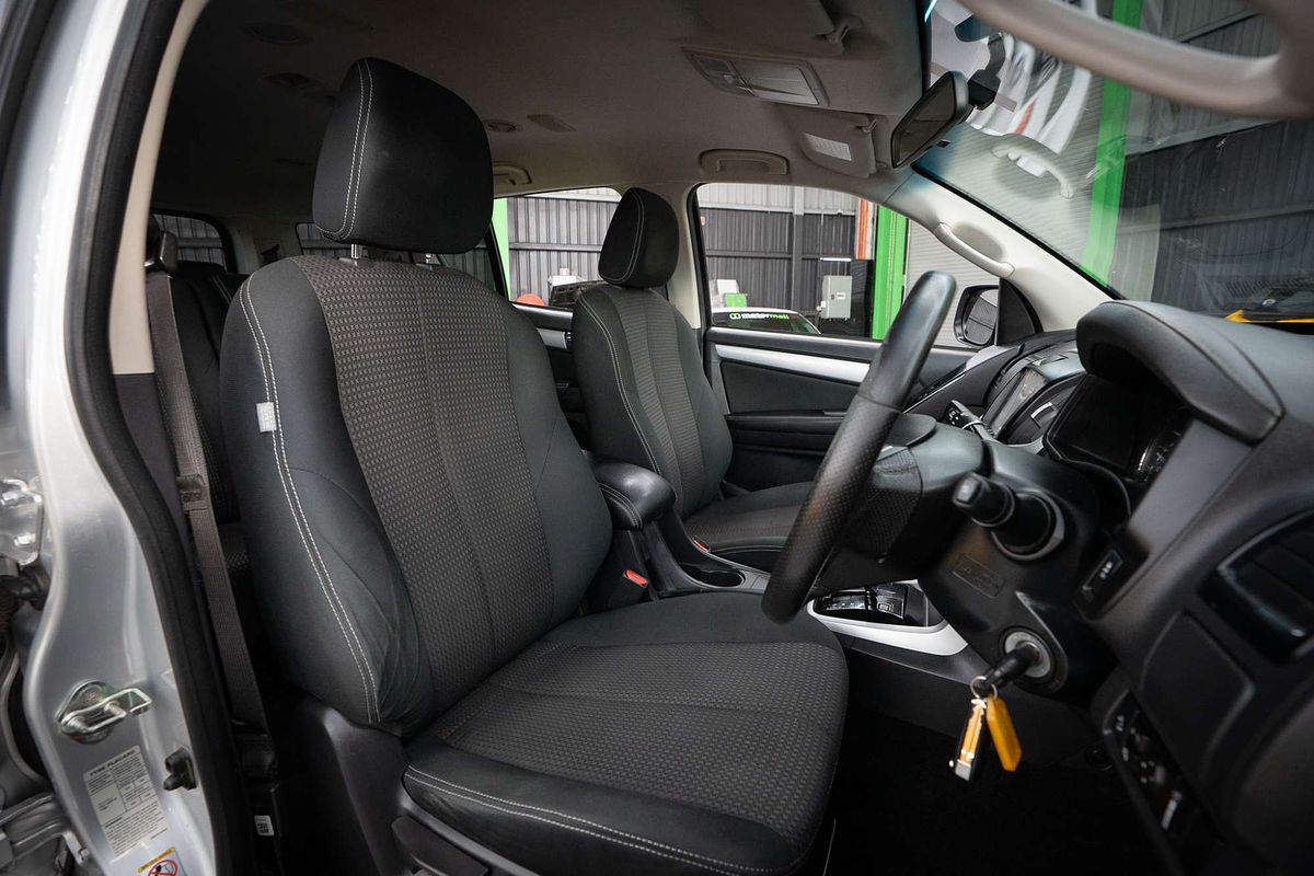 2017 Isuzu MU-X LS-U