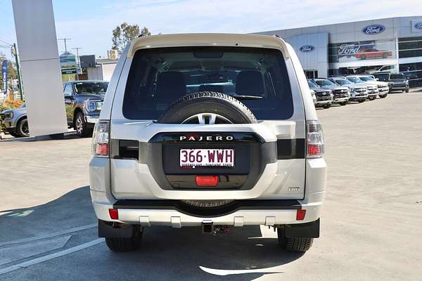 2016 Mitsubishi Pajero GLS NX