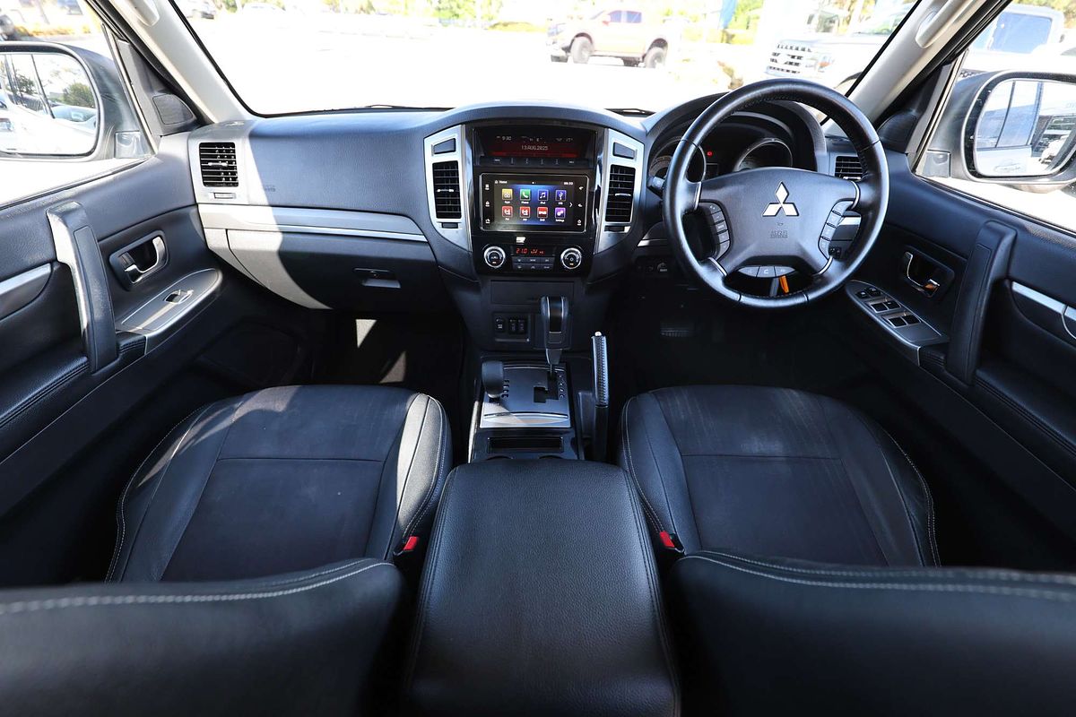 2016 Mitsubishi Pajero GLS NX
