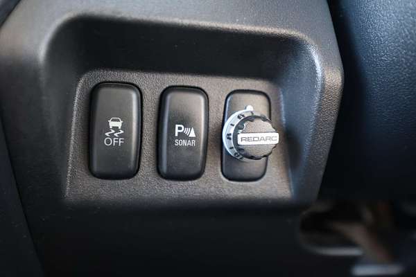 2016 Mitsubishi Pajero GLS NX
