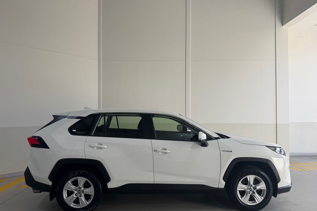 2021 Toyota RAV4 GX AXAH54R