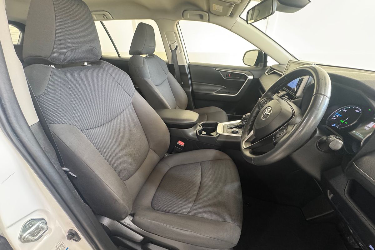 2021 Toyota RAV4 GX AXAH54R