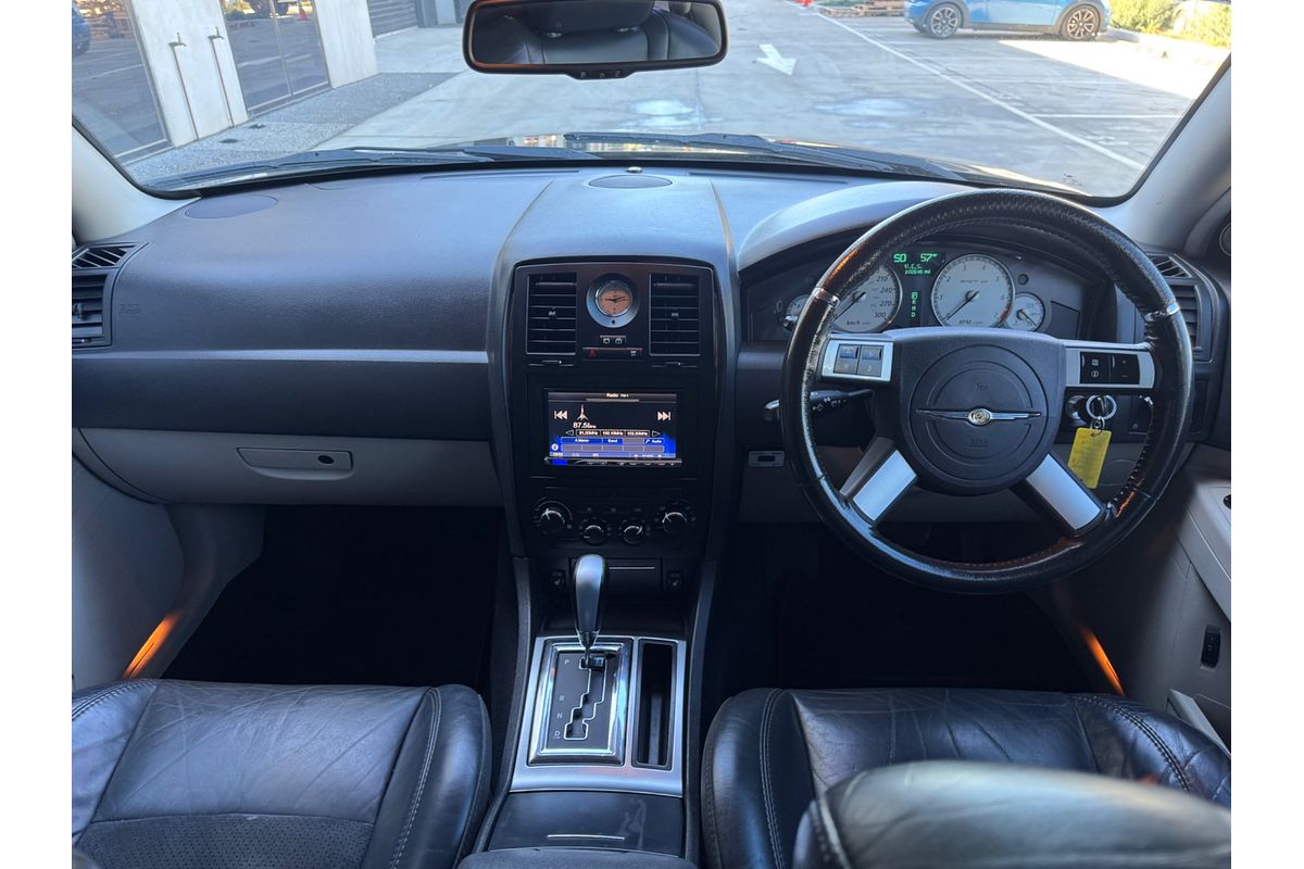 2007 Chrysler 300c SRT-8