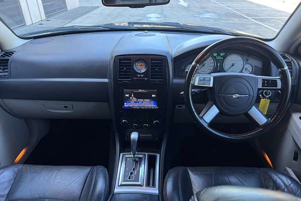 2007 Chrysler 300c SRT-8