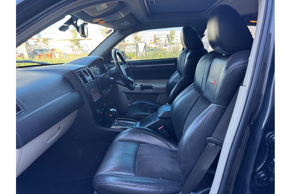 2007 Chrysler 300c SRT-8