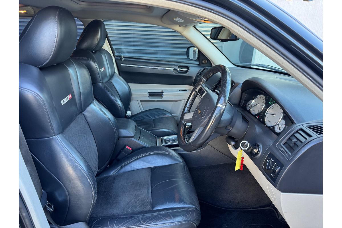 2007 Chrysler 300c SRT-8