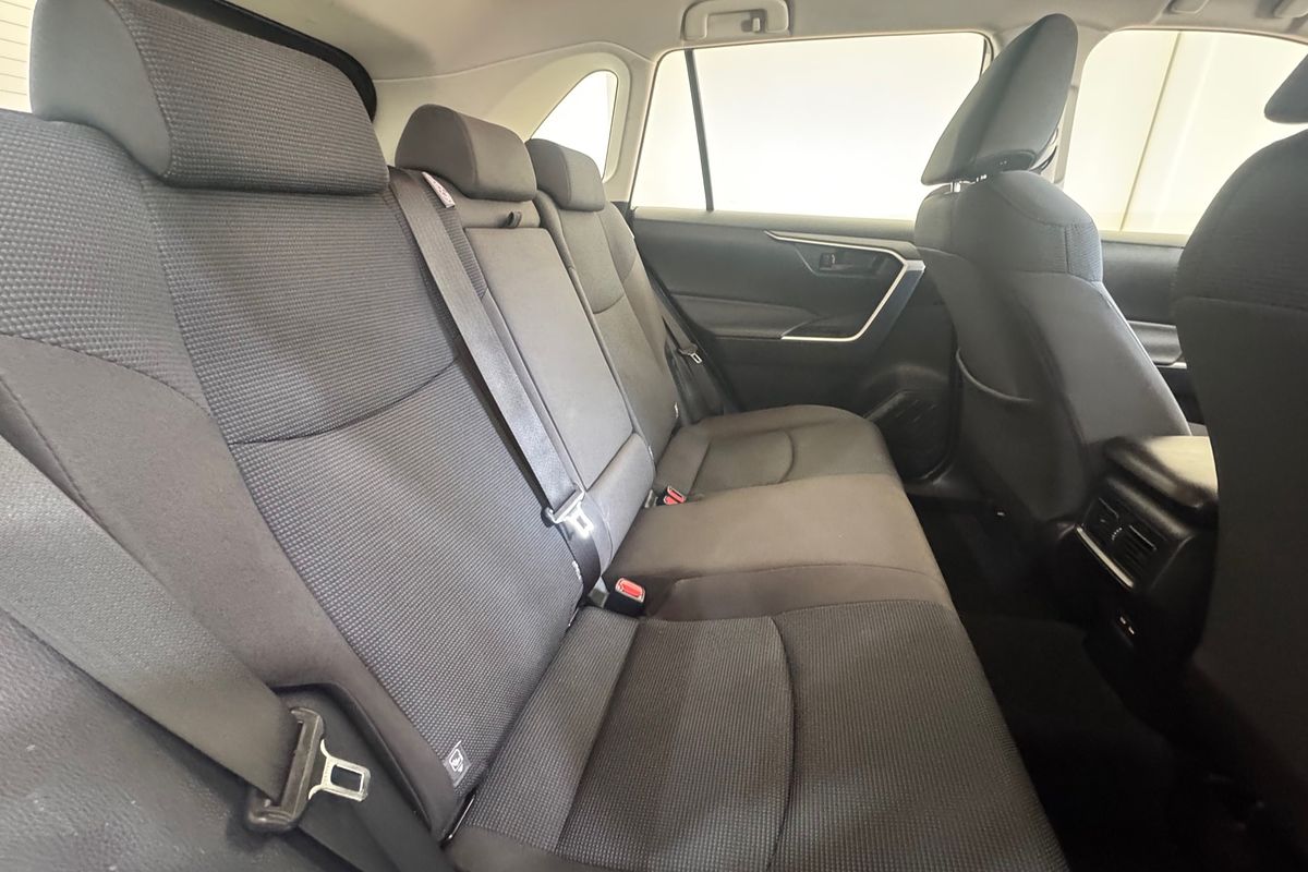 2021 Toyota RAV4 GX AXAH54R