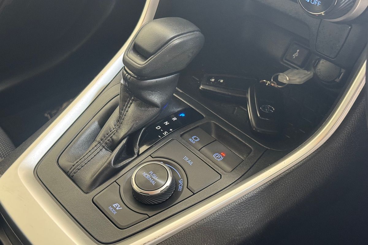 2021 Toyota RAV4 GX AXAH54R