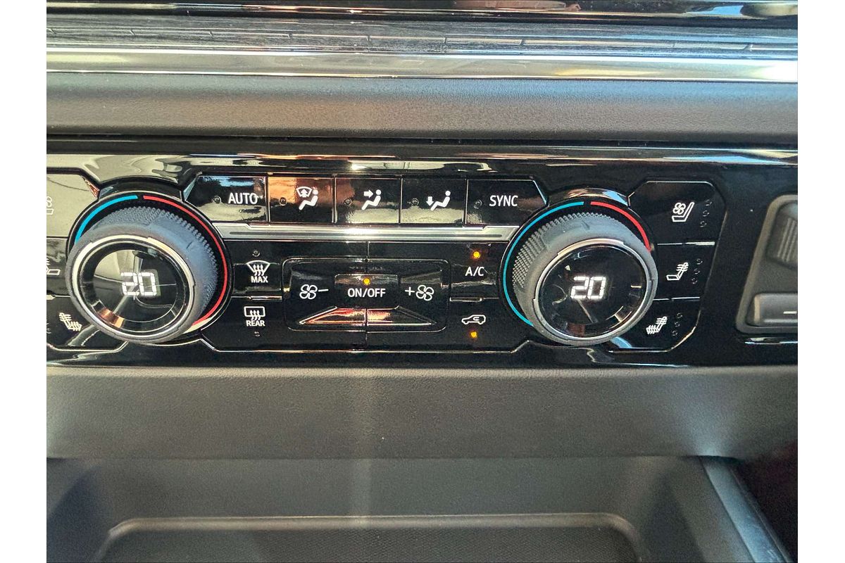 2025 Chevrolet Silverado HD LTZ Premium W/Tech Pack T1 4X4