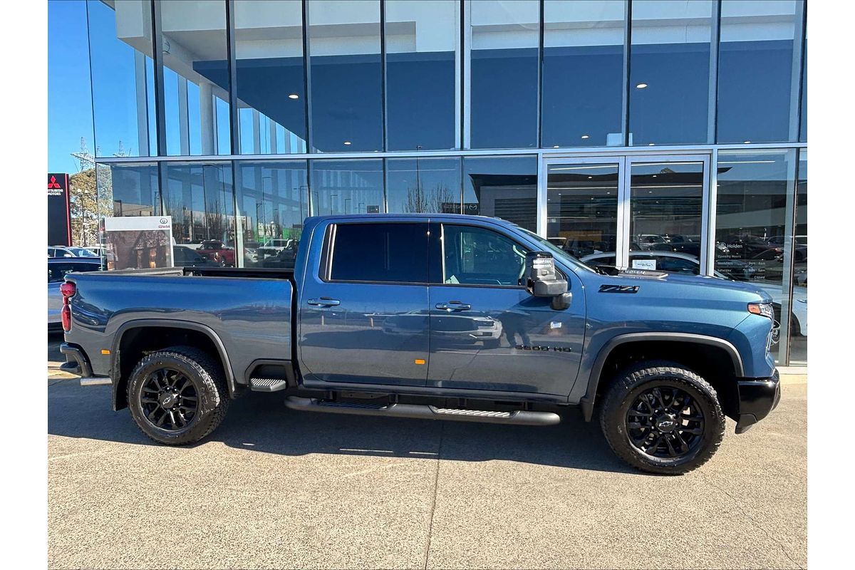 2025 Chevrolet Silverado HD LTZ Premium W/Tech Pack T1 4X4