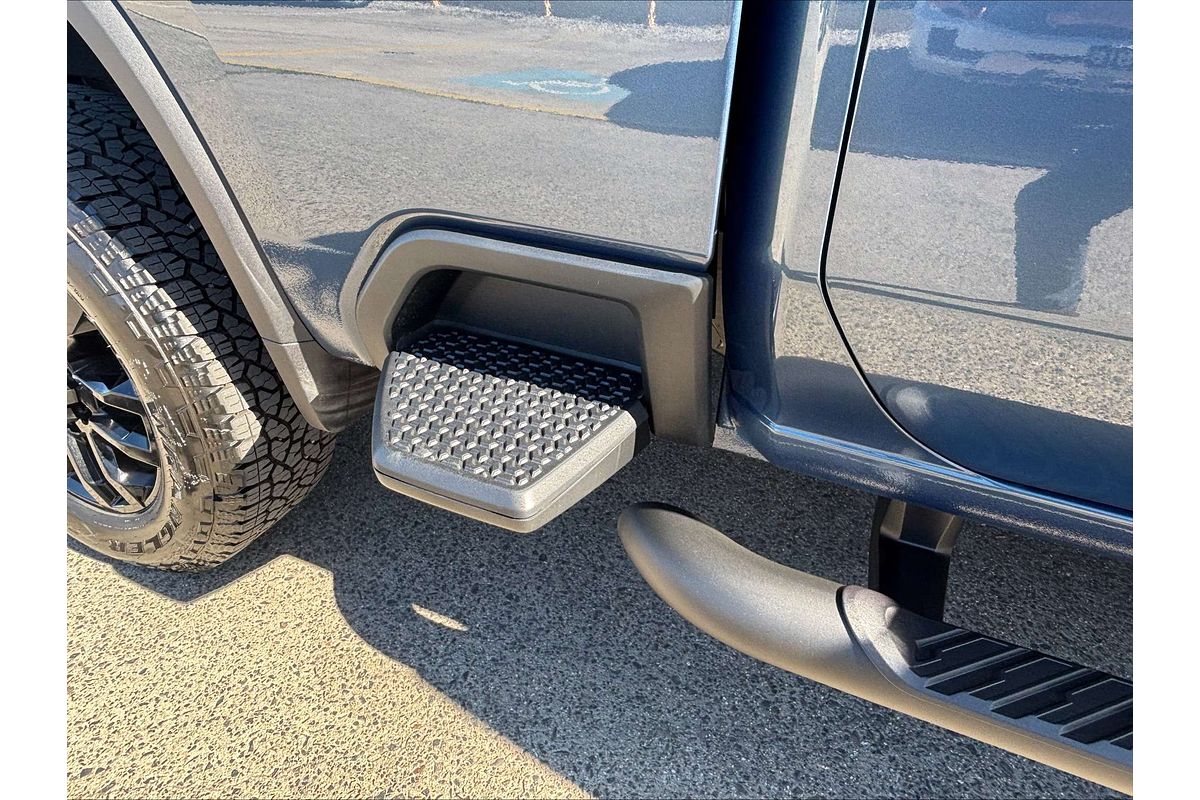 2025 Chevrolet Silverado HD LTZ Premium W/Tech Pack T1 4X4