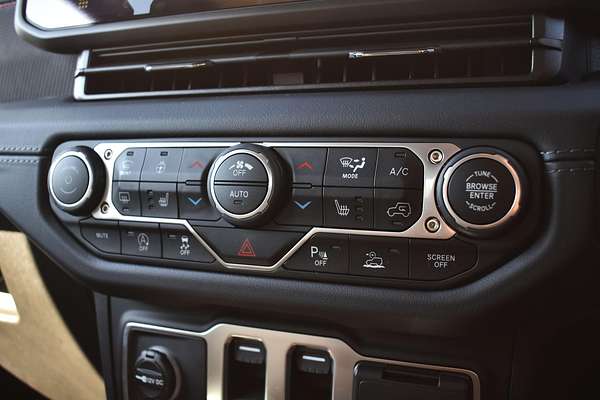 2025 Jeep Wrangler Rubicon JL