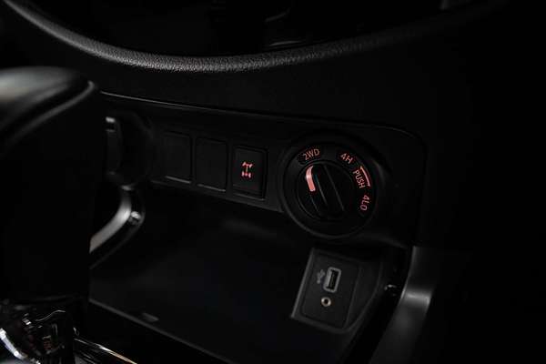 2019 Nissan Navara ST D23 Series 3 4X4