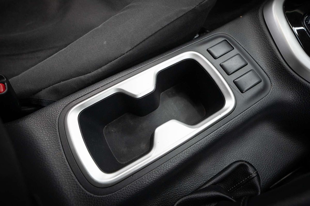 2019 Nissan Navara ST D23 Series 3 4X4