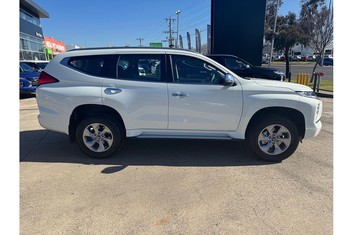 2025 Mitsubishi Pajero Sport GLX QG