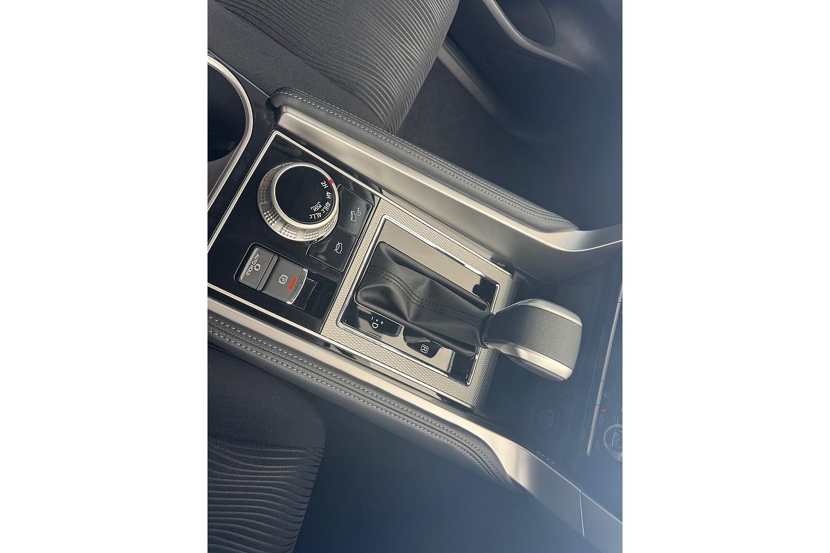 2025 Mitsubishi Pajero Sport GLX QG