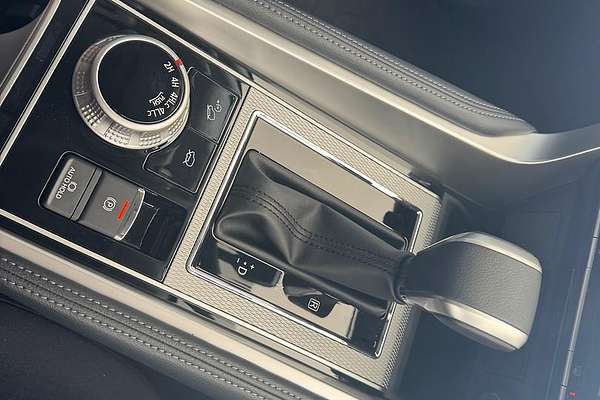 2025 Mitsubishi Pajero Sport GLX QG